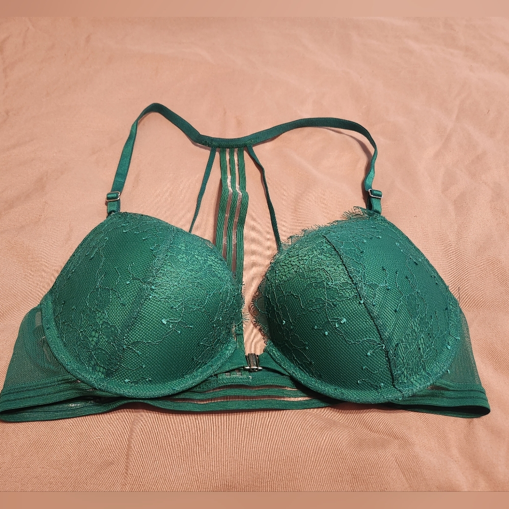 Victoria's Secret Very Sexy push up
